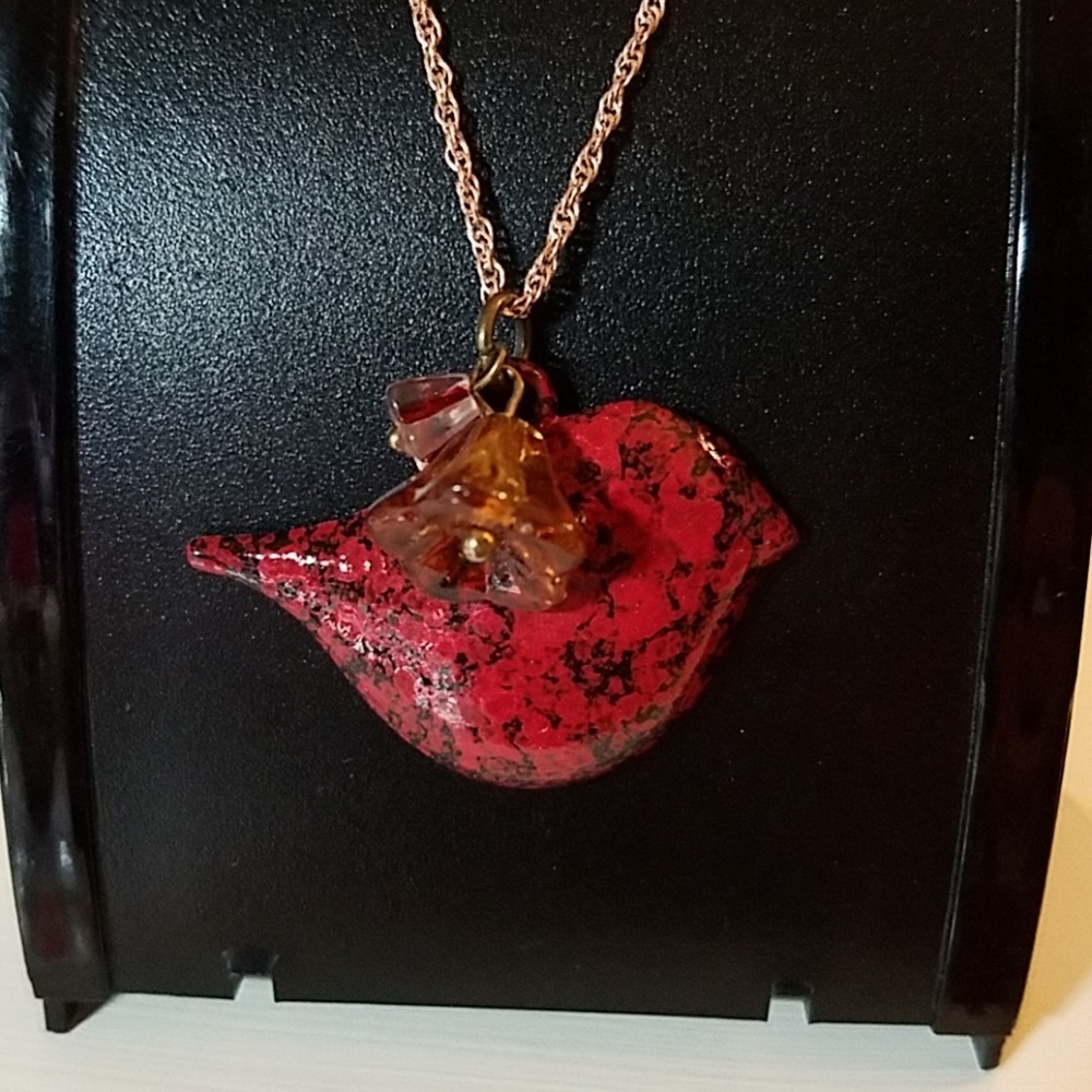 Red Metal Bird Gold Tone Necklace 19"